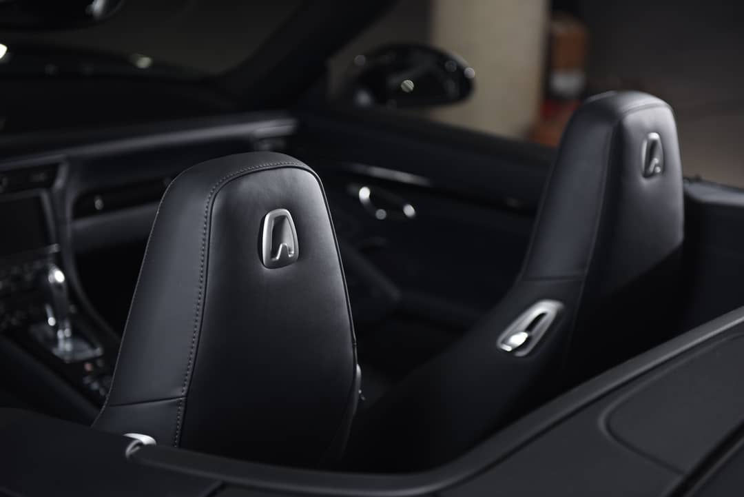 2015 Porsche 911 Turbo — photo 20