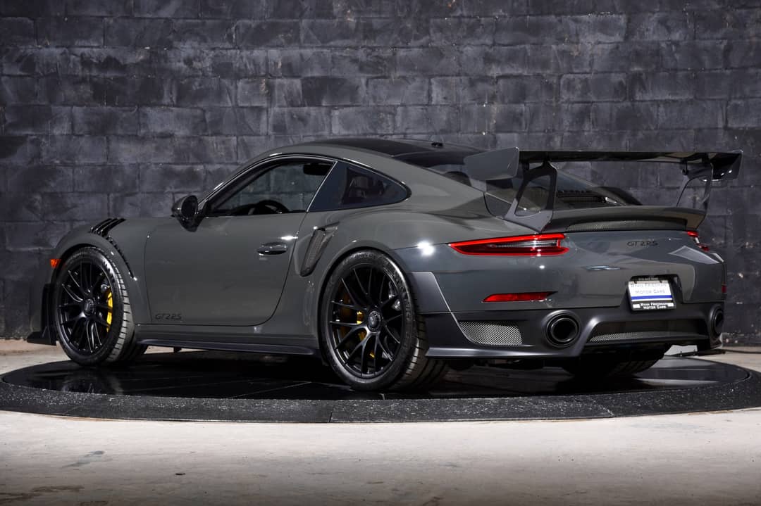 2018 Porsche 911 GT2 RS — photo 3