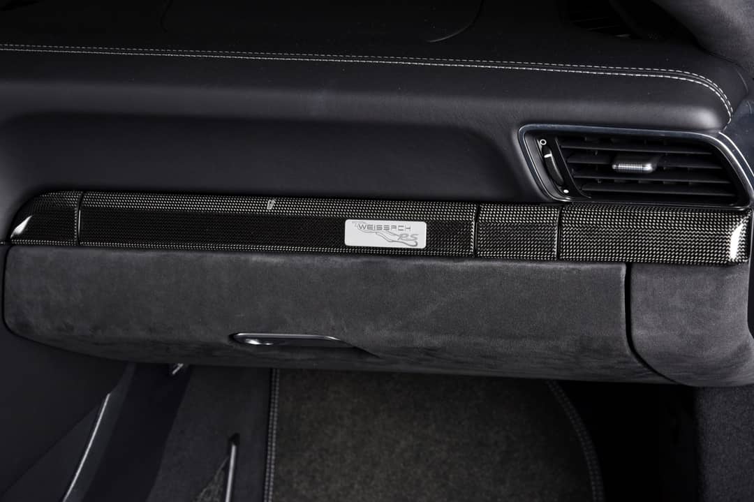 2018 Porsche 911 GT2 RS — photo 29
