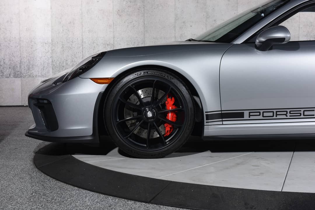 2019 Porsche 911 GT3 — photo 33