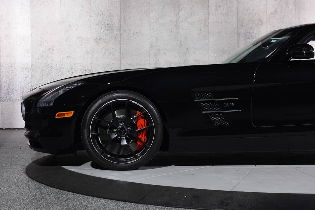 2012 Mercedes-Benz SLS AMG — photo 17