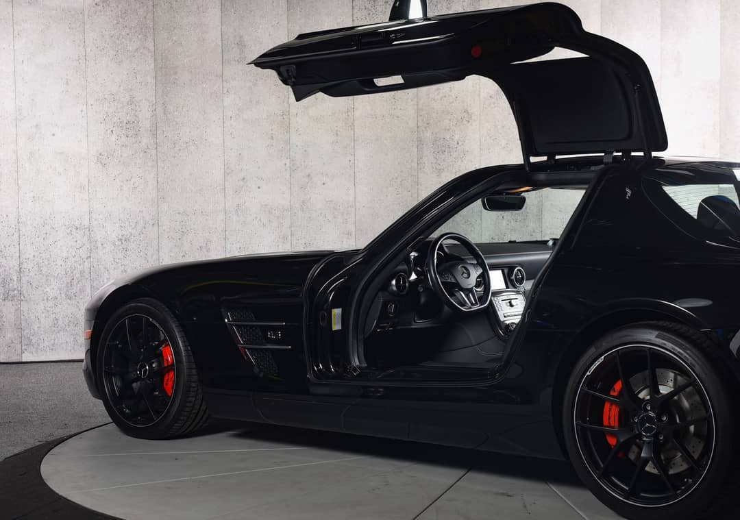 2012 Mercedes-Benz SLS AMG — photo 20
