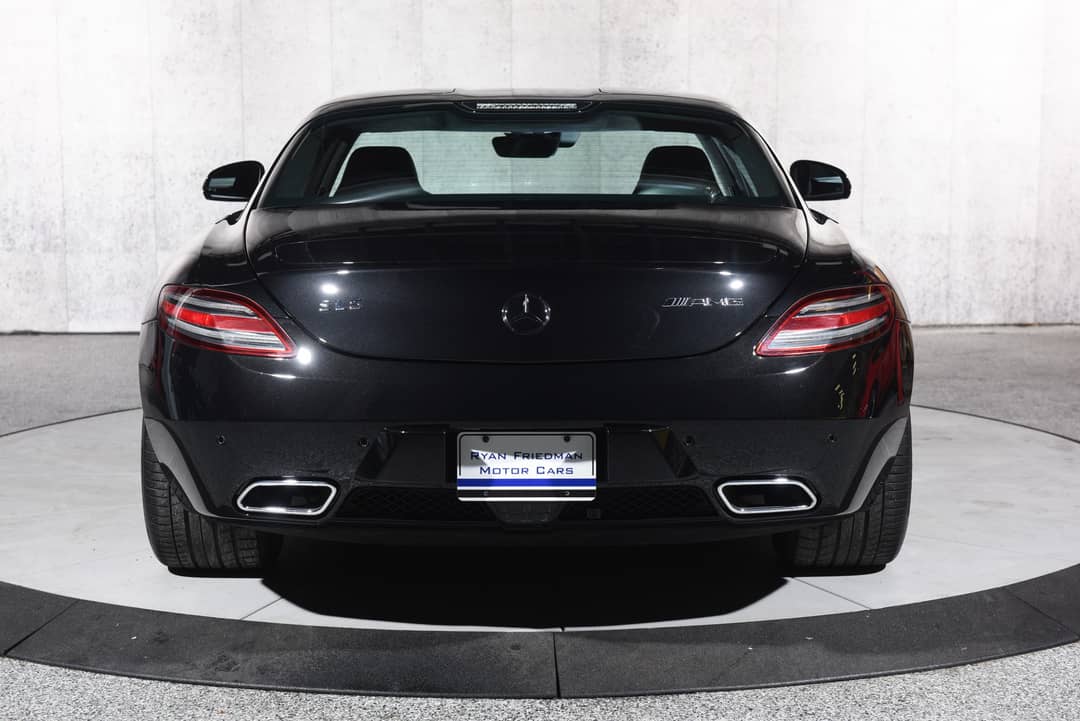 2012 Mercedes-Benz SLS AMG — photo 23