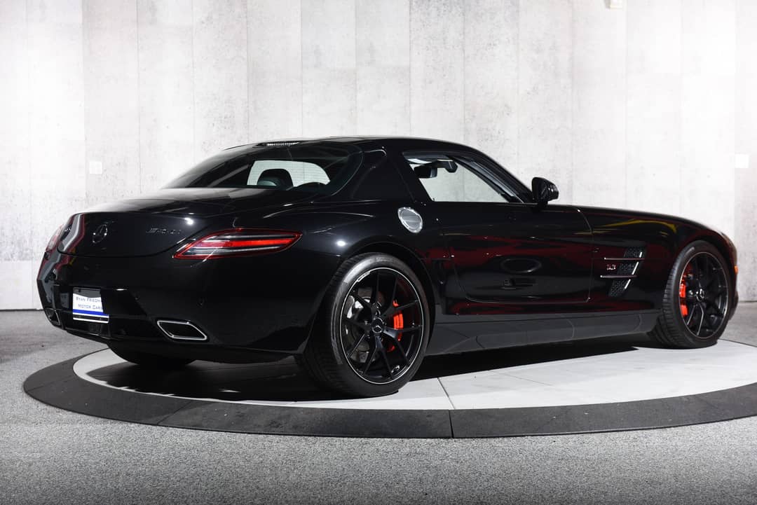2012 Mercedes-Benz SLS AMG — photo 25