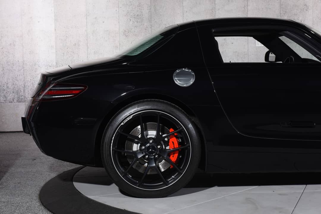 2012 Mercedes-Benz SLS AMG — photo 27