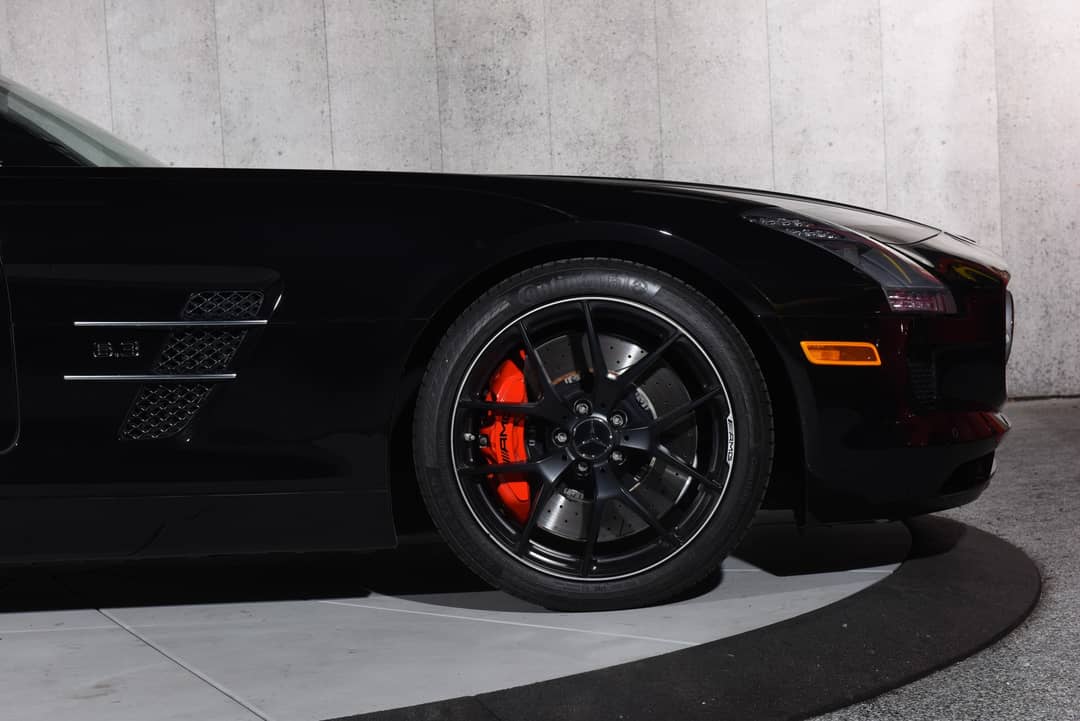 2012 Mercedes-Benz SLS AMG — photo 29