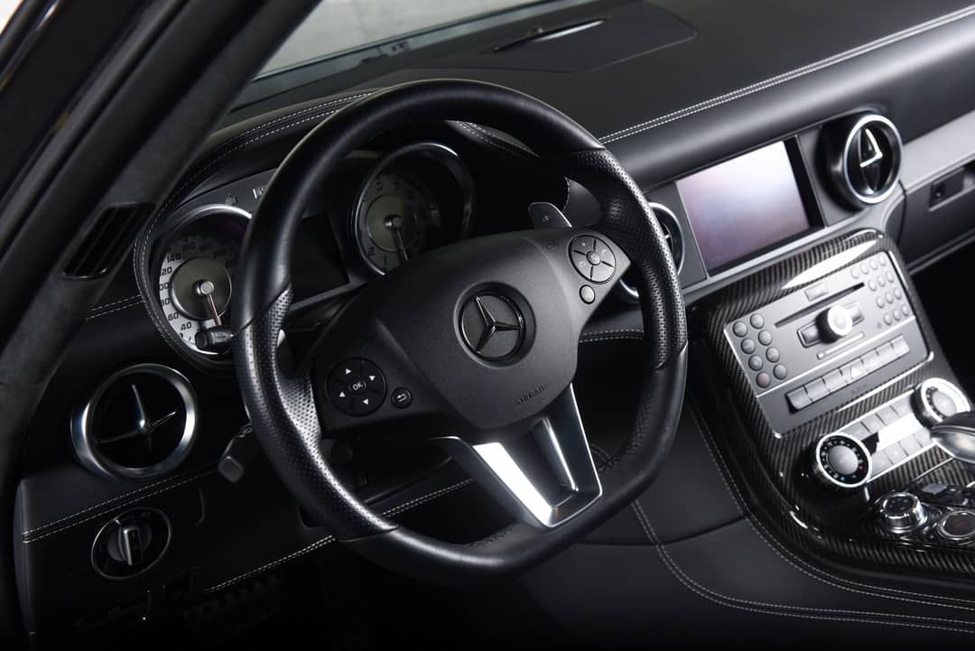 2012 Mercedes-Benz SLS AMG — photo 30