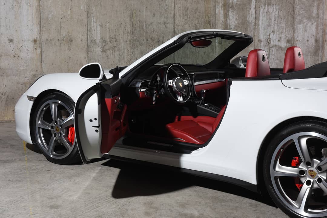 2016 Porsche 911 Carrera 4S — photo 22