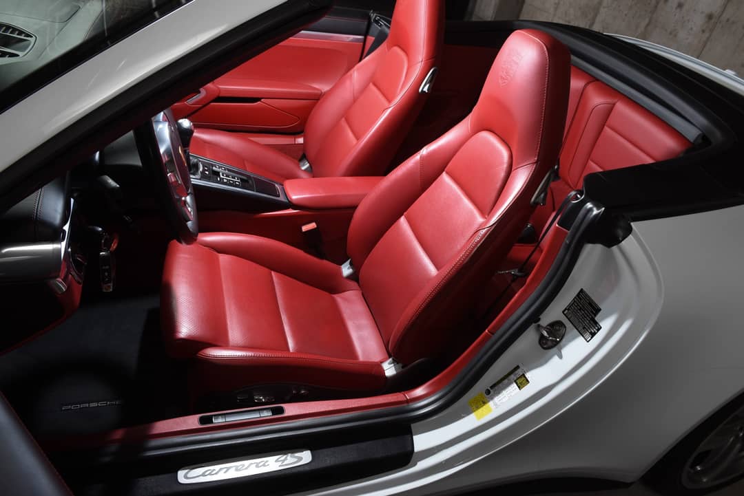 2016 Porsche 911 Carrera 4S — photo 34