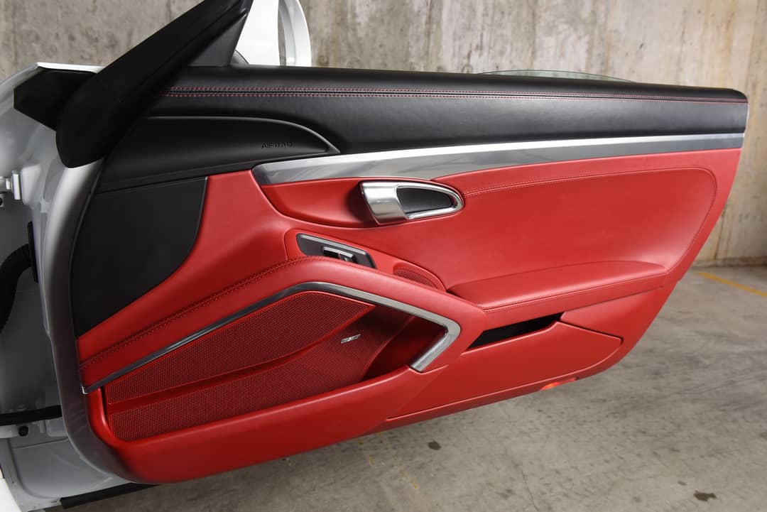 2016 Porsche 911 Carrera 4S — photo 50