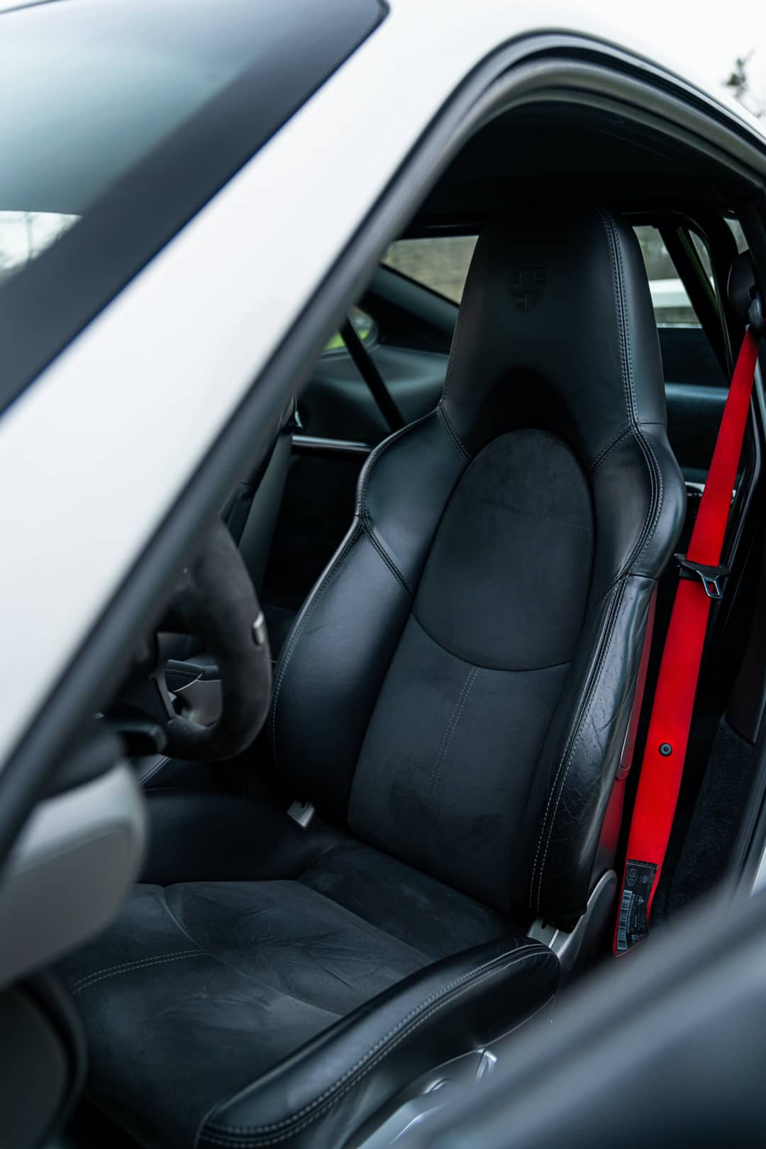 2011 Porsche 911 GT3 — photo 17