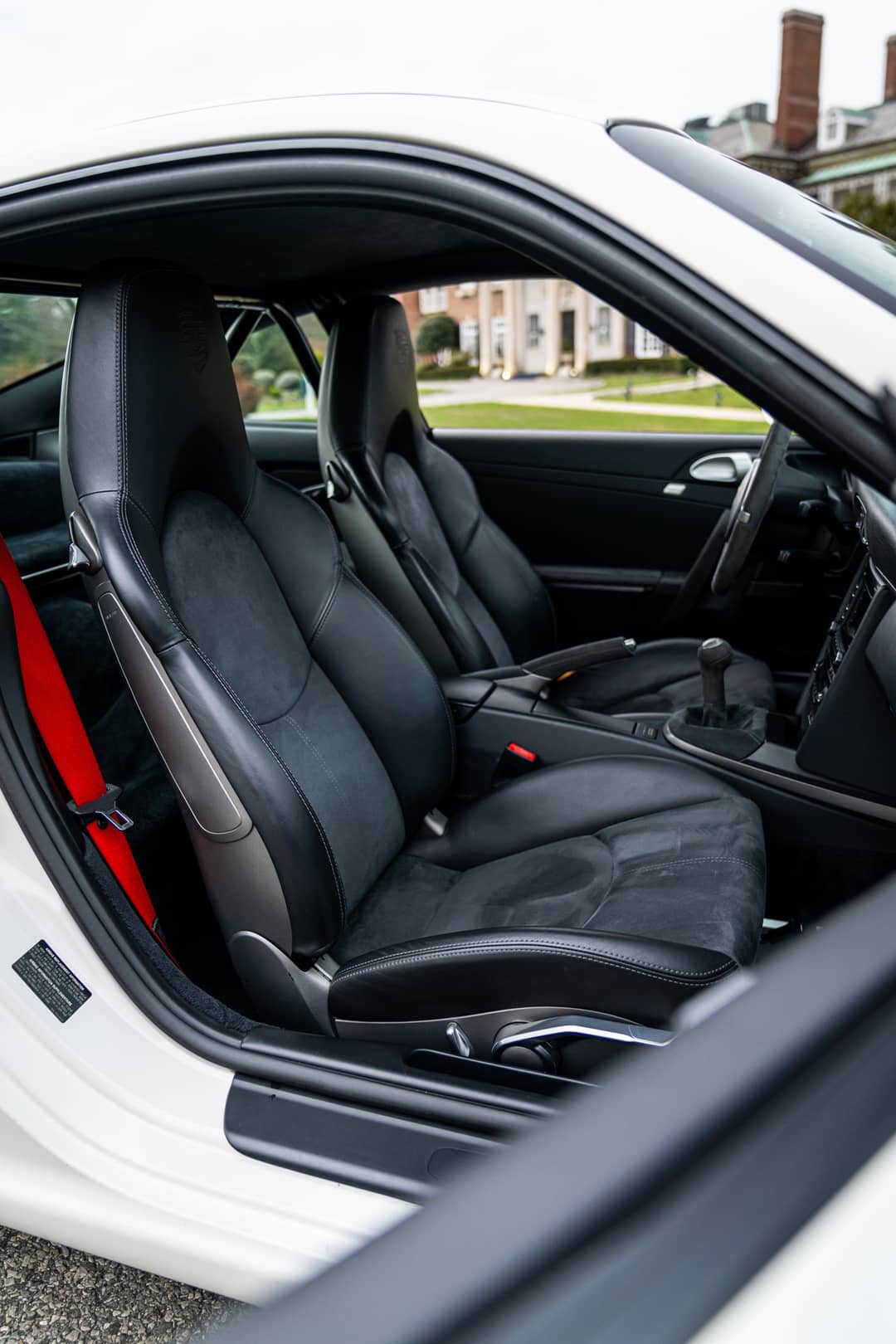 2011 Porsche 911 GT3 — photo 20