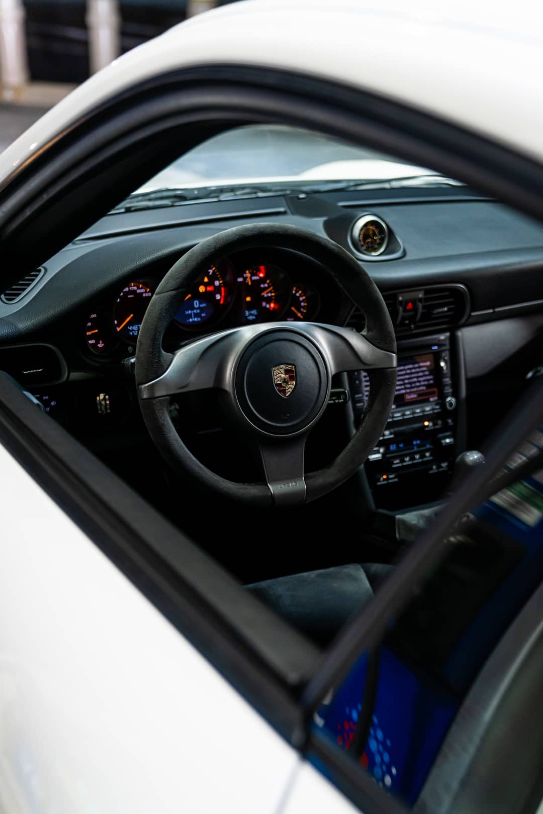 2011 Porsche 911 GT3 — photo 25