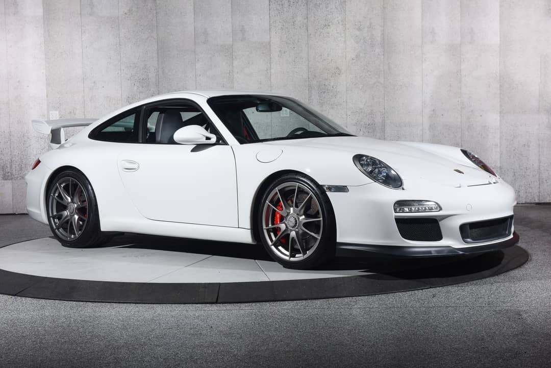 2011 Porsche 911 GT3 — photo 30