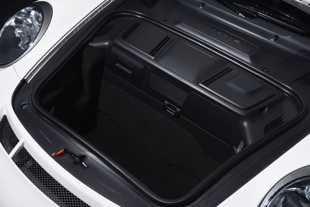 2011 Porsche 911 GT3 — photo 35