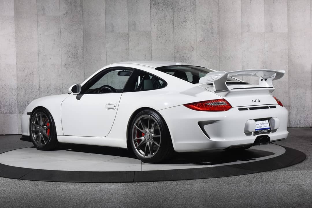 2011 Porsche 911 GT3 — photo 39