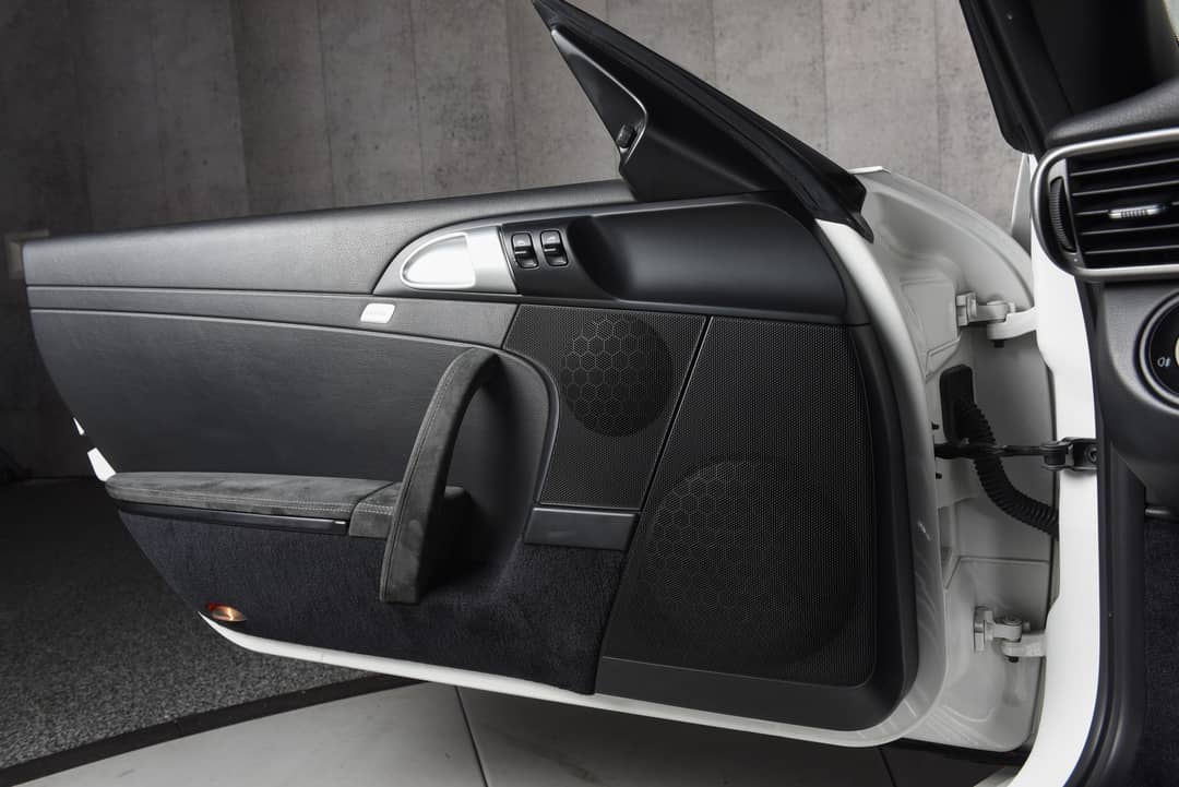 2011 Porsche 911 GT3 — photo 49