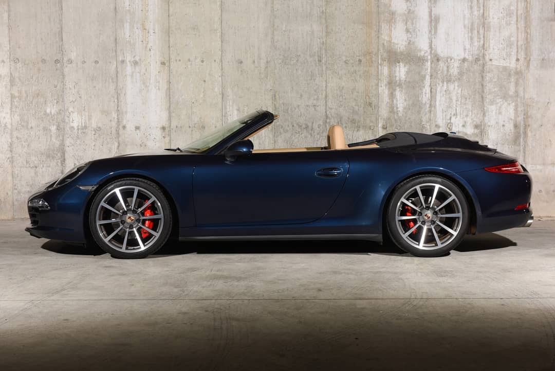 2014 Porsche 911 Carrera 4S — photo 16