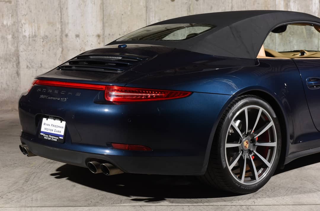 2014 Porsche 911 Carrera 4S — photo 19
