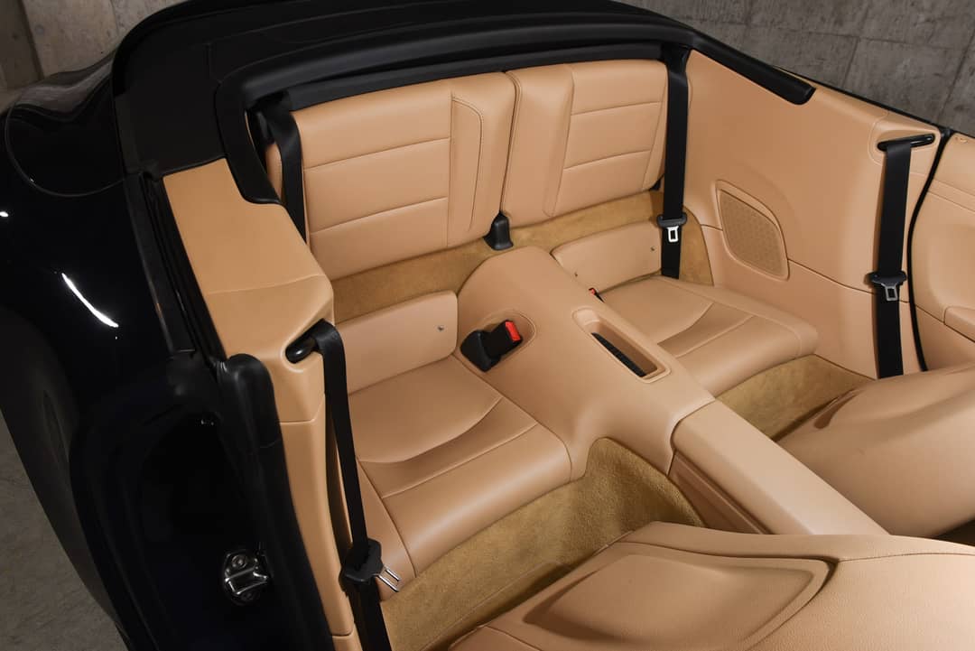 2014 Porsche 911 Carrera 4S — photo 33