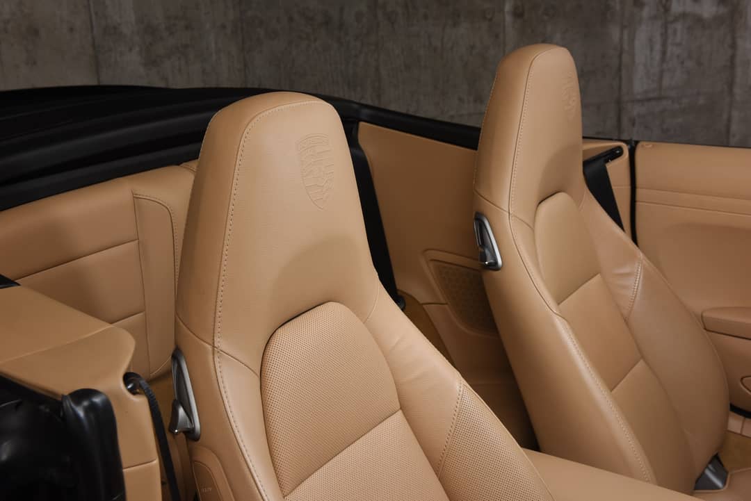 2014 Porsche 911 Carrera 4S — photo 35