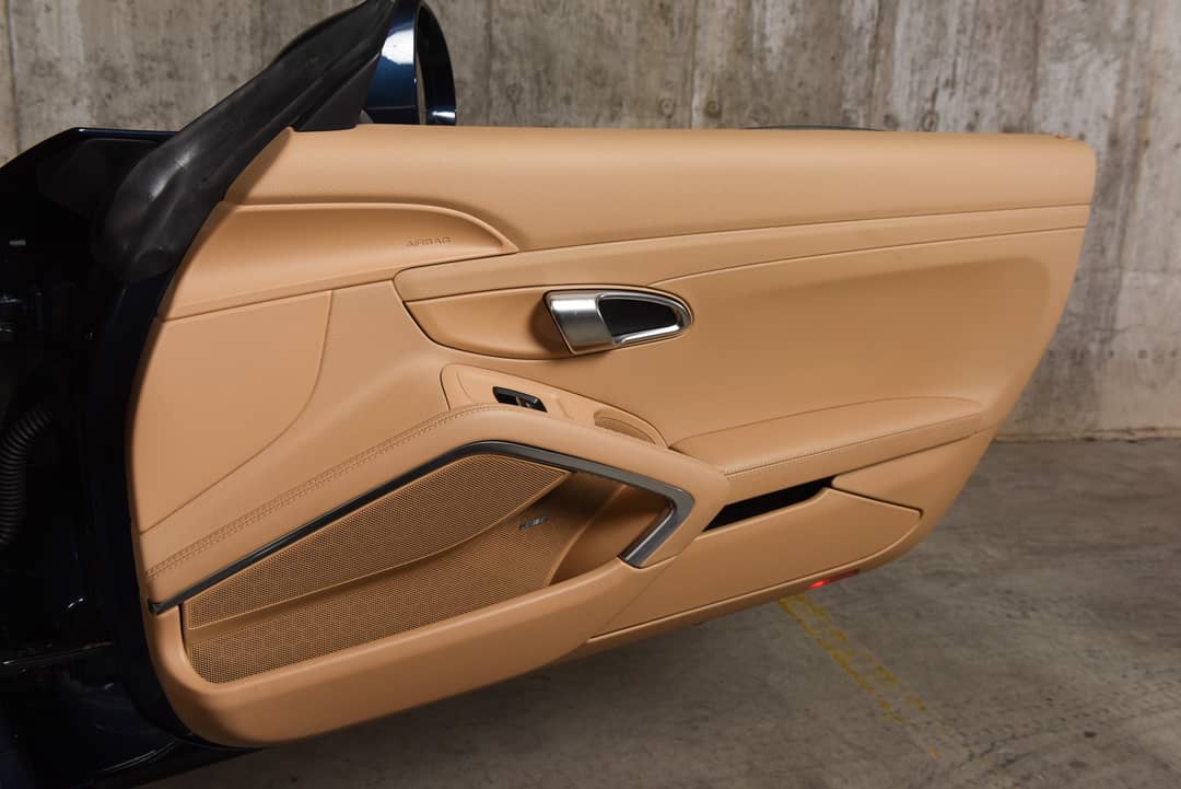 2014 Porsche 911 Carrera 4S — photo 40