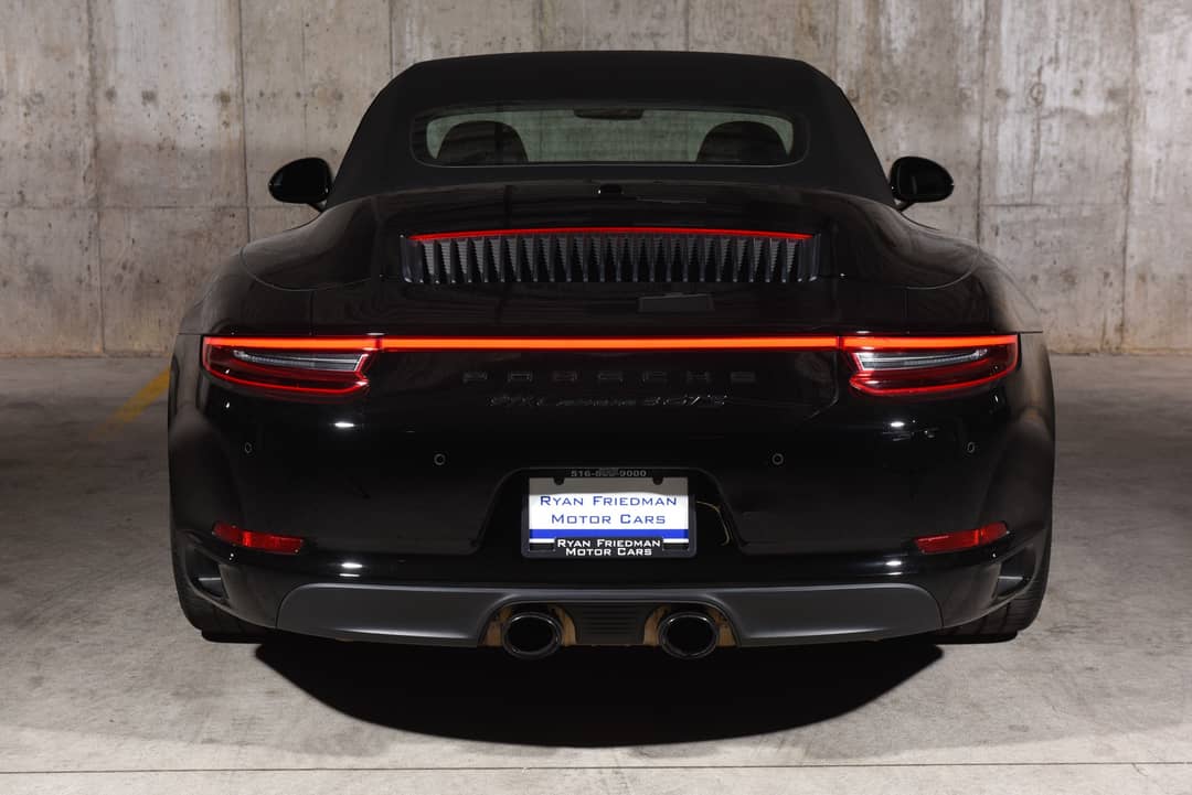 2017 Porsche 911 Carrera 4 GTS — photo 11