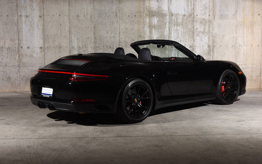 2017 Porsche 911 Carrera 4 GTS — photo 13