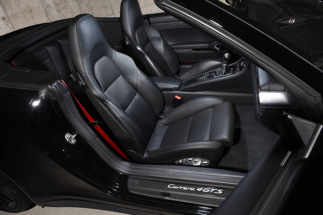 2017 Porsche 911 Carrera 4 GTS — photo 26