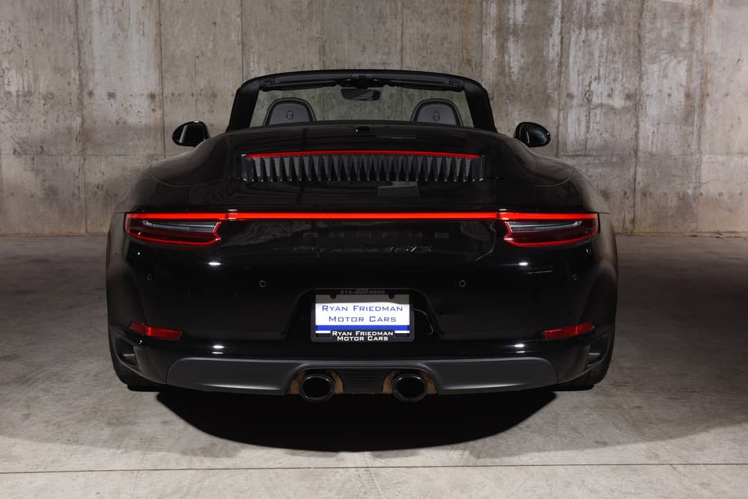 2017 Porsche 911 Carrera 4 GTS — photo 10