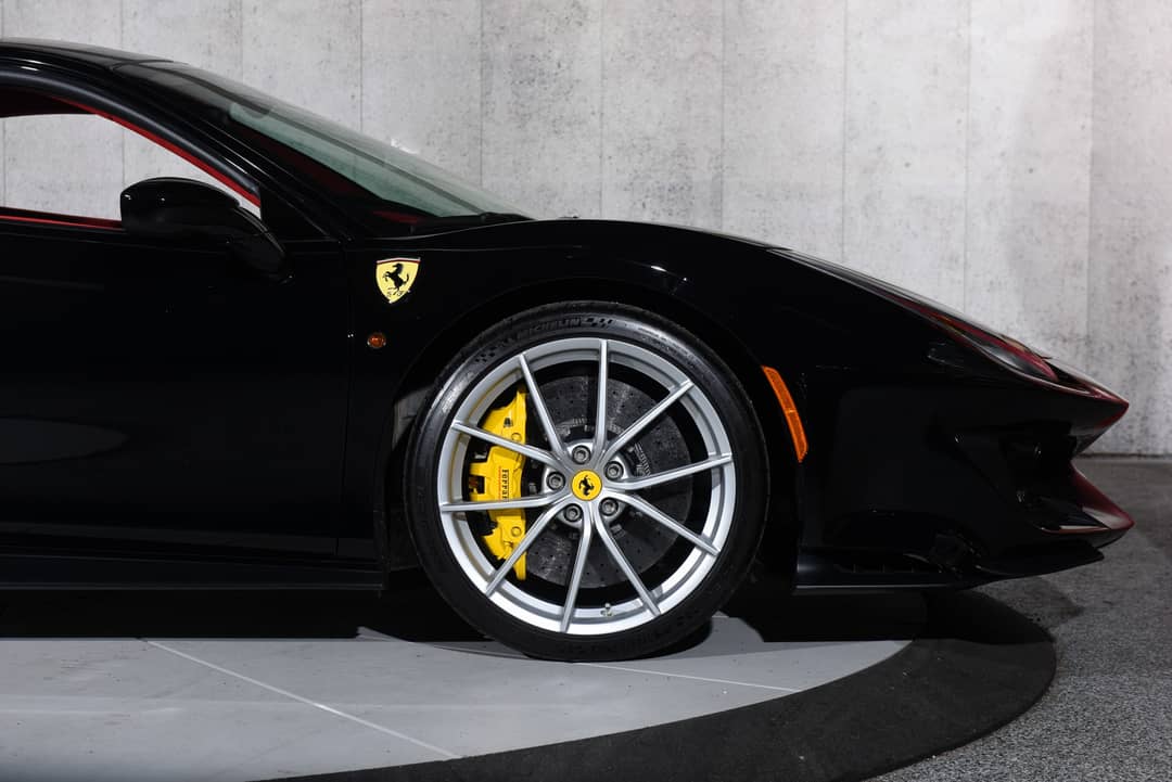 2020 Ferrari 488 Pista — photo 16