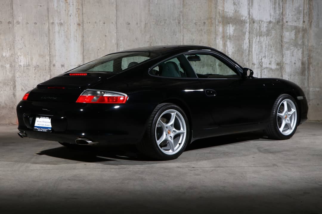 2003 Porsche 911 Carrera — photo 3