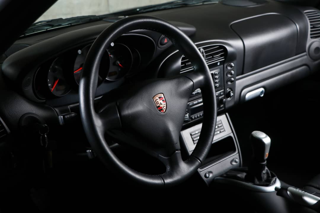 2003 Porsche 911 Carrera — photo 24