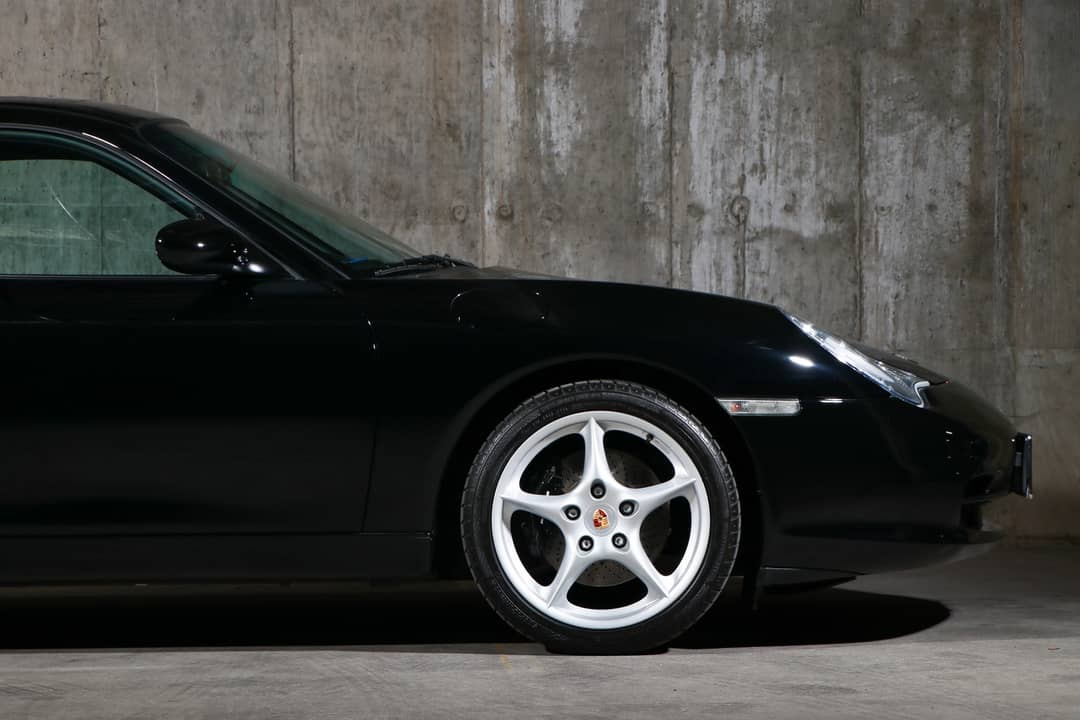 2003 Porsche 911 Carrera — photo 9
