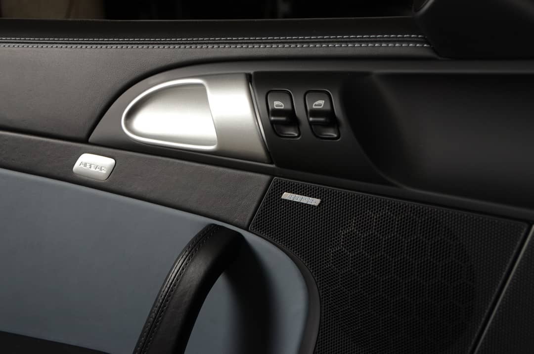 2011 Porsche 911 Turbo S — photo 13