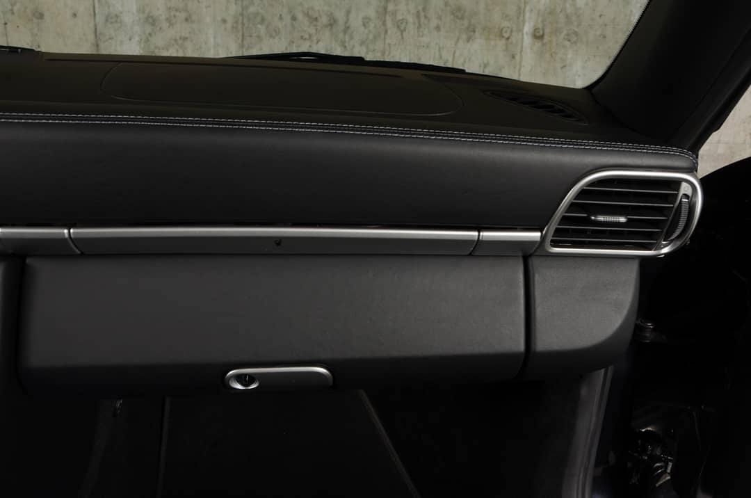 2011 Porsche 911 Turbo S — photo 20