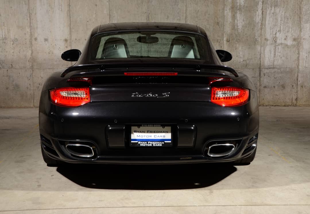 2011 Porsche 911 Turbo S — photo 8