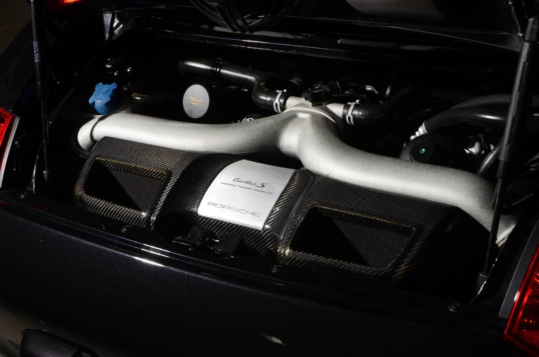 2011 Porsche 911 Turbo S — photo 10