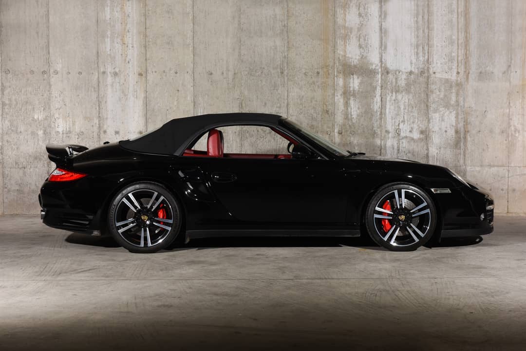 2012 Porsche 911 Turbo — photo 2