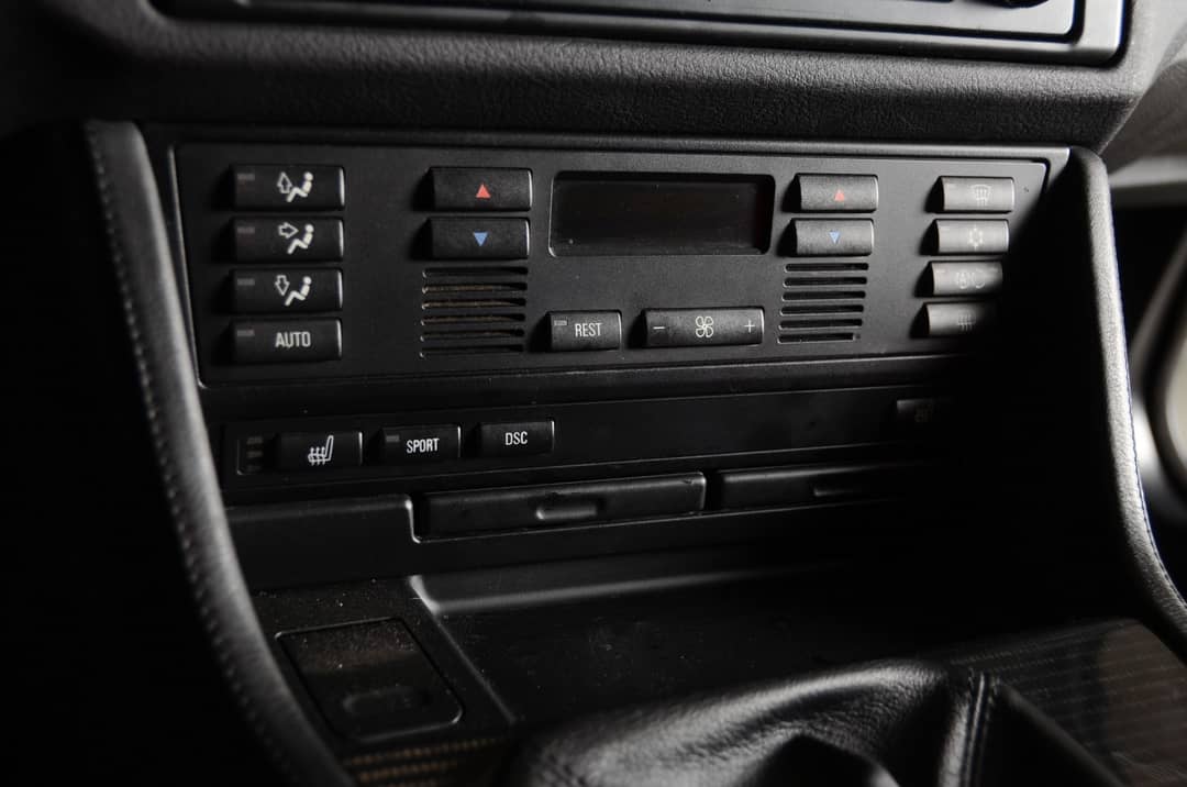 2000 BMW M5 — photo 38