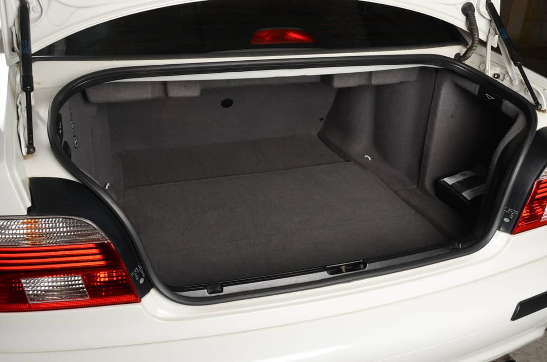 2000 BMW M5 — photo 44