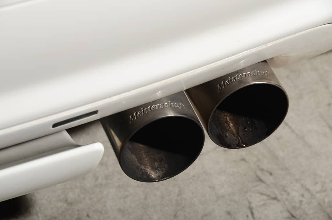 2000 BMW M5 — photo 47