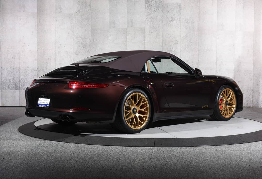 2016 Porsche 911 Carrera GTS — photo 15