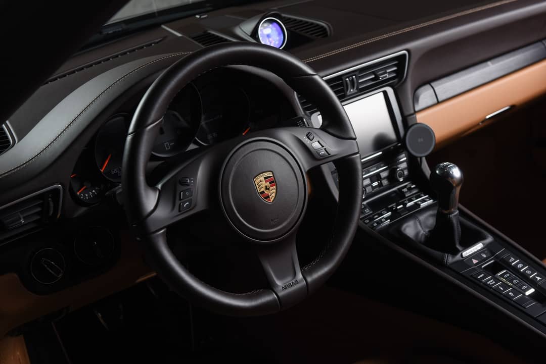 2016 Porsche 911 Carrera GTS — photo 22