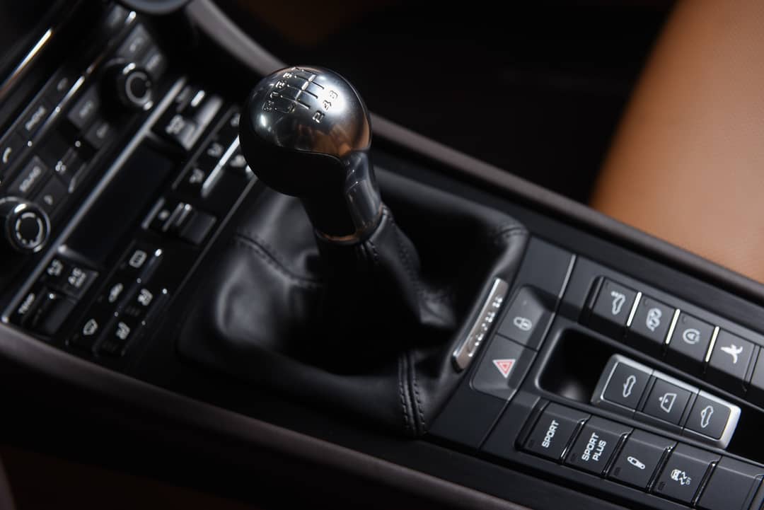 2016 Porsche 911 Carrera GTS — photo 29