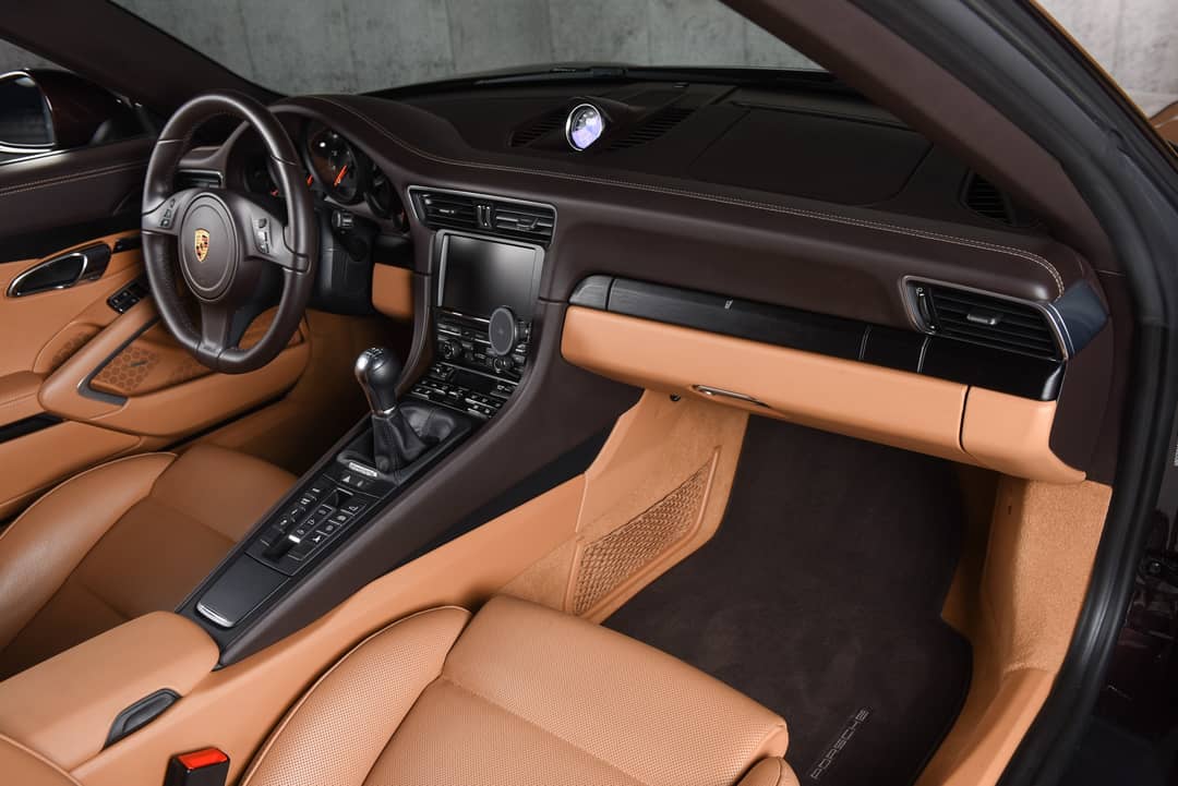2016 Porsche 911 Carrera GTS — photo 35