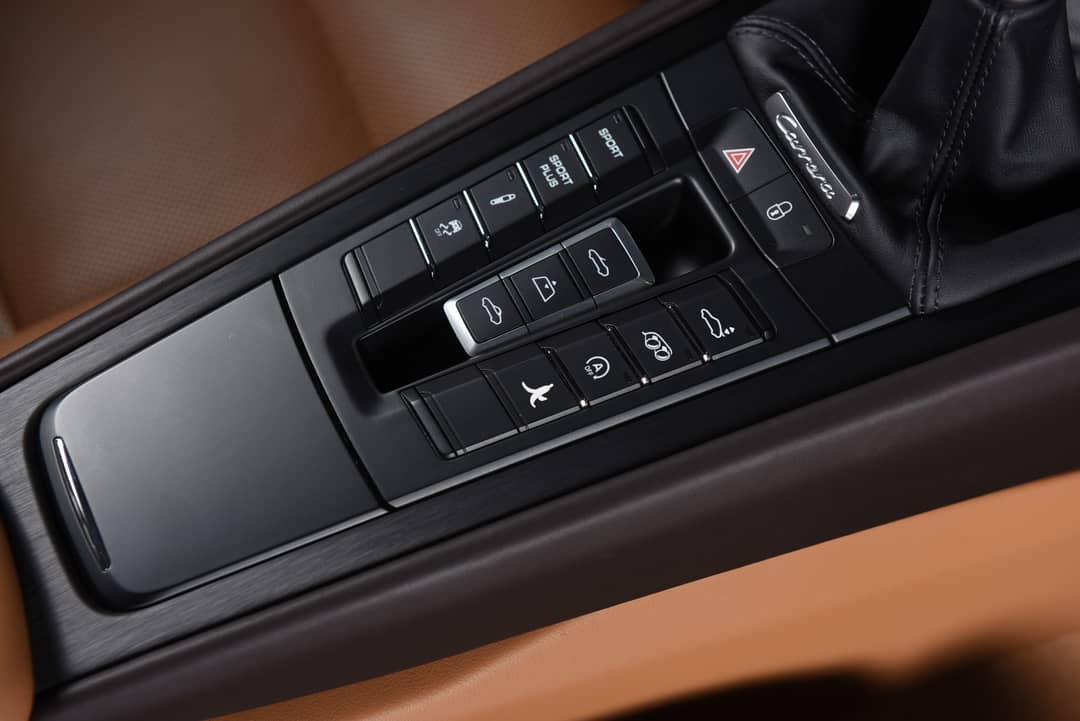 2016 Porsche 911 Carrera GTS — photo 36