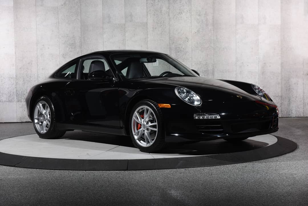 2010 Porsche 911 Carrera — photo 2