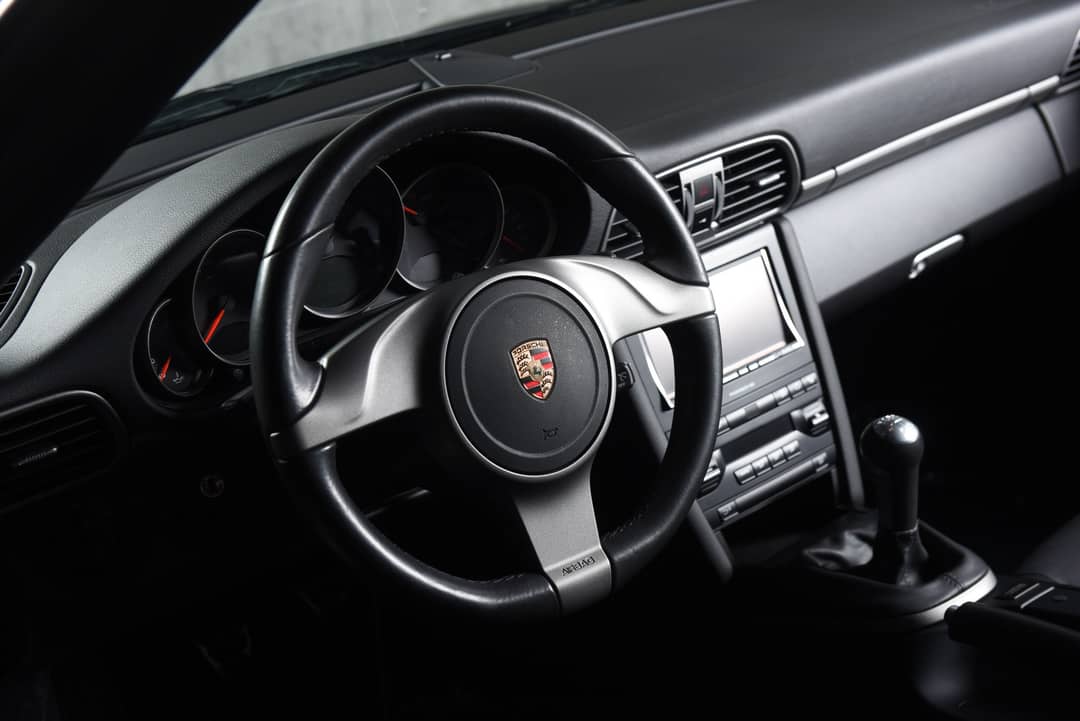 2010 Porsche 911 Carrera — photo 13