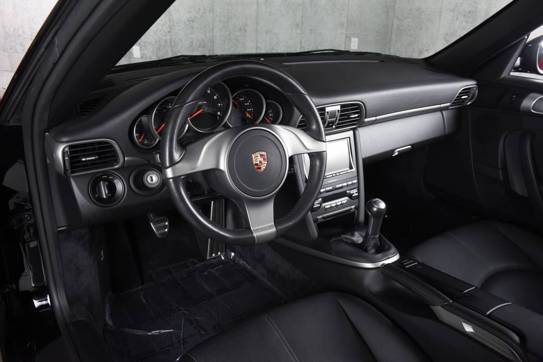 2010 Porsche 911 Carrera — photo 16